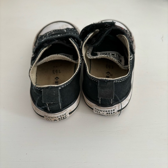 TODDLER VANS/CONVERSE BUNDLE 🤍 - Picture 6 of 8